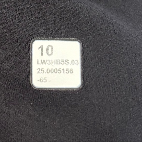 NWT Lululemon Define Cropped Jacket Nulu In Black Size 10 - Picture 10 of 10